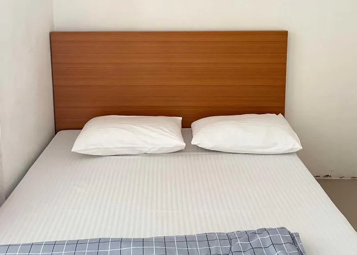 Hotel Oyo 75577 Palace