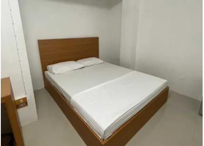 Hotel Oyo 75577 Palace Bangkok